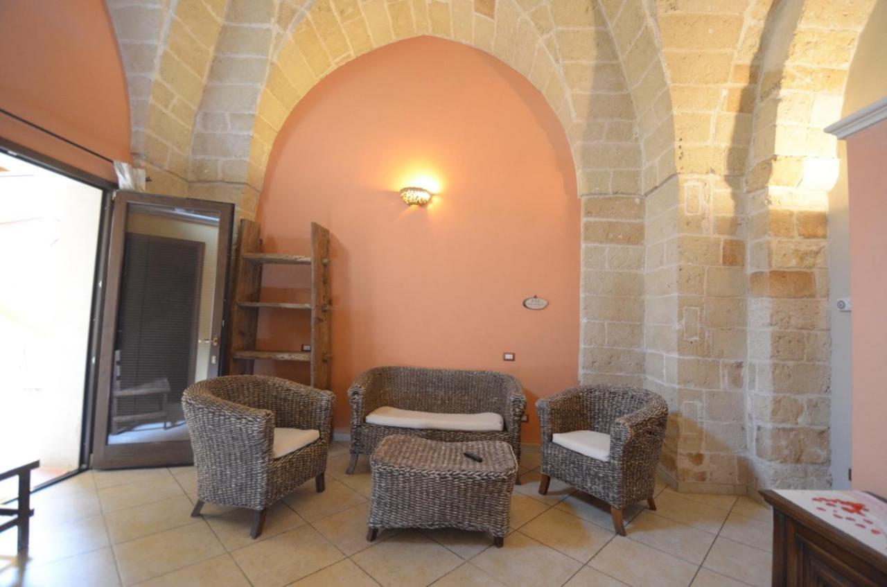 B&B Corte Dei Figuli San Pietro in Lama Bagian luar foto